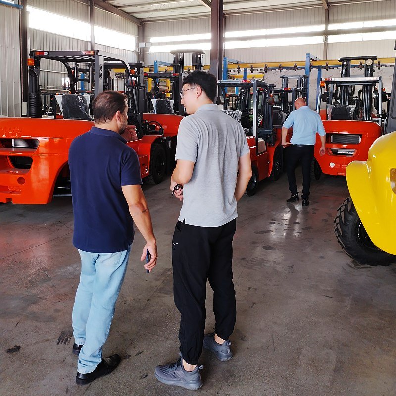 Visite d'usine de clients brésiliens